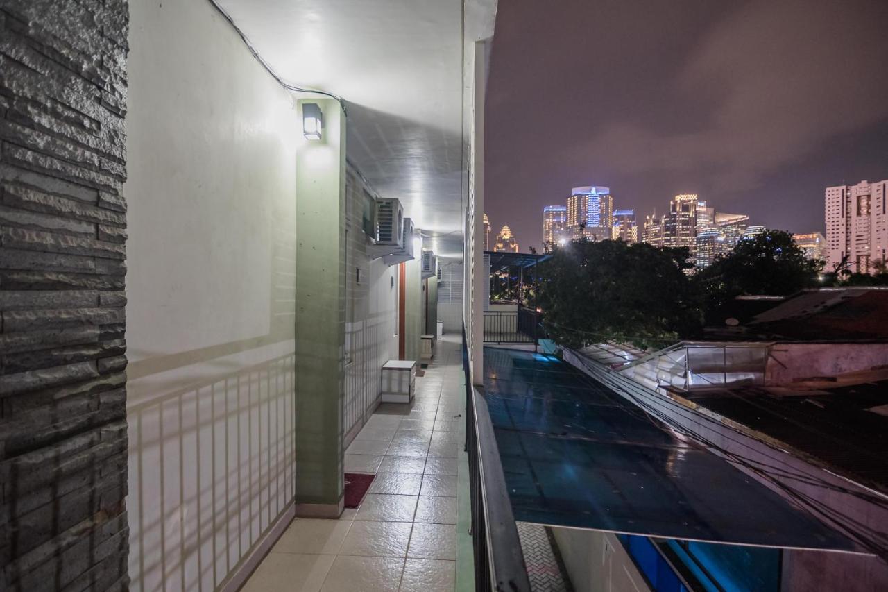 Reddoorz Plus Near Semanggi Jacarta Exterior foto